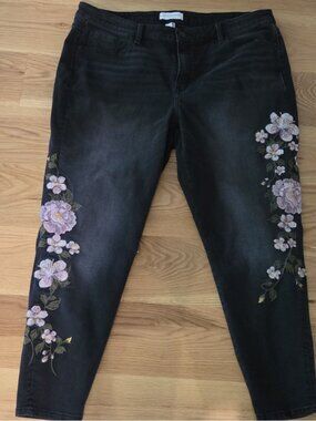 Lane Bryant Embroidered Flower Jeans Super Stretch Tapered - Sz 20 R